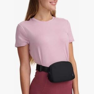 LOLË, Unisex Belt Bag Black NWOT